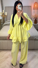 V Neck Oversized Set Ruffle Details