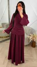 Luxe Rok Set met Hoge Hals en Taillelint