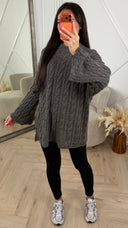 Oversized Cable Knit Trui met Wijdvallende Mouwen