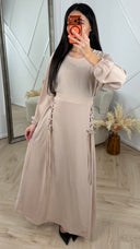 Maxi Jurk met Lace-Up Detail aan de Zijkant