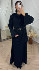 2-Piece Set met Ceintuur en Watervalhals