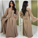 2-teiliges Set Kleid mit goldenen Nahtdetails