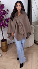 Cape Coat met Faux Fur Kraag en Ceintuur