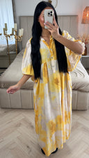 Maxi Jurk met Marmerprint en Knoopdetail