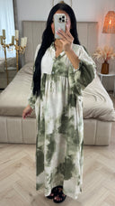 Maxi Jurk met Marmerprint en Knoopdetail