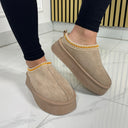 Famous Platform Taswoman UA1822 BEIGE