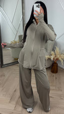 Sportieve 2-Piece Fitness Set met Rits en Wijde Broek