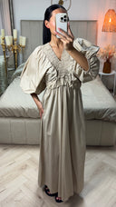 Maxi Jurk met Gerimpeld Detail en Open Rug