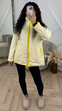 Teddy Jas met Contrast Details en Rits