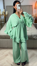 V Neck Oversized Set Ruffle Details