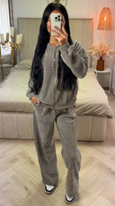 Velours Two-Piece Set met Ritsvest en Wijde Broek