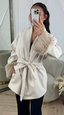 Wrap Coat met Faux Fur Manchetten