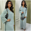 Basic Oversized Mittellanges Kleid mit V-Ausschnitt