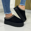 UA1822 Black Platform Taswoman Famous