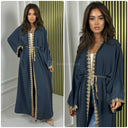 Selecteer uit de betaalbare optie van kimono met strikceintuur. Ontdek glamoureuze meisjes kleding in Rotterdam.