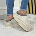 FY-118 Beige Platform Taswoman Famous