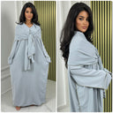 Glänzendes Kopftuchkleid Abaya mit goldenen Nähten