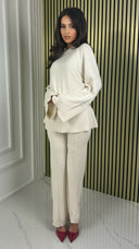 Basic Set Mid Line Stripe Split Details