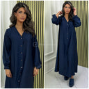 Maxi-Übergroßes Satin-Blusenkleid mit goldenen Knöpfen