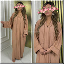Abaya mit V-Ausschnitt und doppelter goldener Naht in der Mitte