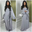 Einteiliges Wickelkleid mit Bindegürtel und komplett bedecktem Basic-Kleid