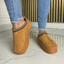 Famous 5CM Platform Taswoman Camel S320