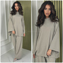 Round Neck Oversized Set Thick Curved Line Material