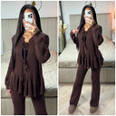 Strickset mit Rüschendetail und 3 Bändern