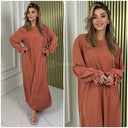 Schlichtes Kleid mit Rüschenärmeln