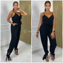 Shop vandaag nog bij de goedkope optie van knoop jumpsuit met strikceintuur. Ontdek moderne kleding voor vrouwen in Rotterdam.