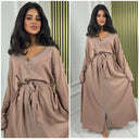 Kleid mit V-Ausschnitt und Diamant-Bindegürtel