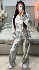 3 Ties Oriental V Neck Set