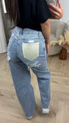 Straight Leg Jeans met Destroyed Details en Statement Achterzak HM1576-2