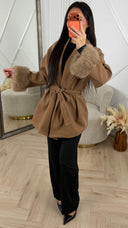 Wrap Coat met Faux Fur Manchetten