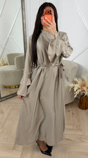 Elegante Abaya met Parel Details en Ceintuur