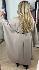 Luxe Cape Coat met TailleCeintuur
