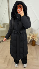 Gewatteerde Lange Puffer Jas met Capuchon en Ceintuur