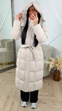 Gewatteerde Lange Puffer Jas met Capuchon en Ceintuur