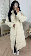 Lange Puffer Jas met Hoge Kraag