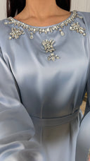 Luxe Maxi Jurk met Kristalborduursel en Wijde Mouwen