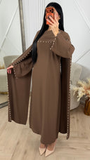 Maxi Jurk met Cape-Effect en Parel Details