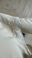 Abaya Jurk met Cape Detail en Kantafwerking