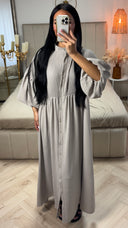 Maxi Jurk met Plooidetail en Pofmouwen – Knoopsluiting