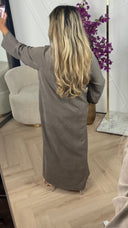 Maxi Jurk met V-hals en Knoopdetails
