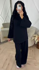 Minimal Two-Piece Set met Wijde Mouwen