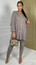 PRE ORDER Musthave Comfy 6-Button Gebreide Set WORDT 06-11 VERZONDEN