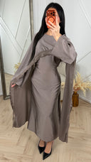 Satijnen Abaya Jurk met Kantdetail en Cape Overslag