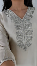 Satijnen Abaya Maxi Jurk met V-Hals en Strass Details