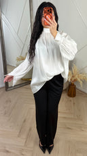 Satijnen Blouse met Hoge Hals en Strikdetail