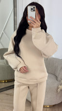 Thick Jogging Set Seam Detail